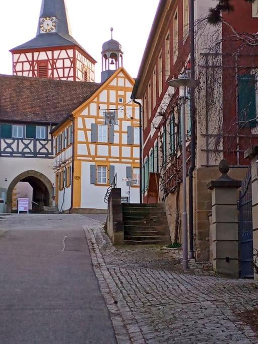Maisonette-Appartment In Historischem Ambiente Iphofen Exterior photo